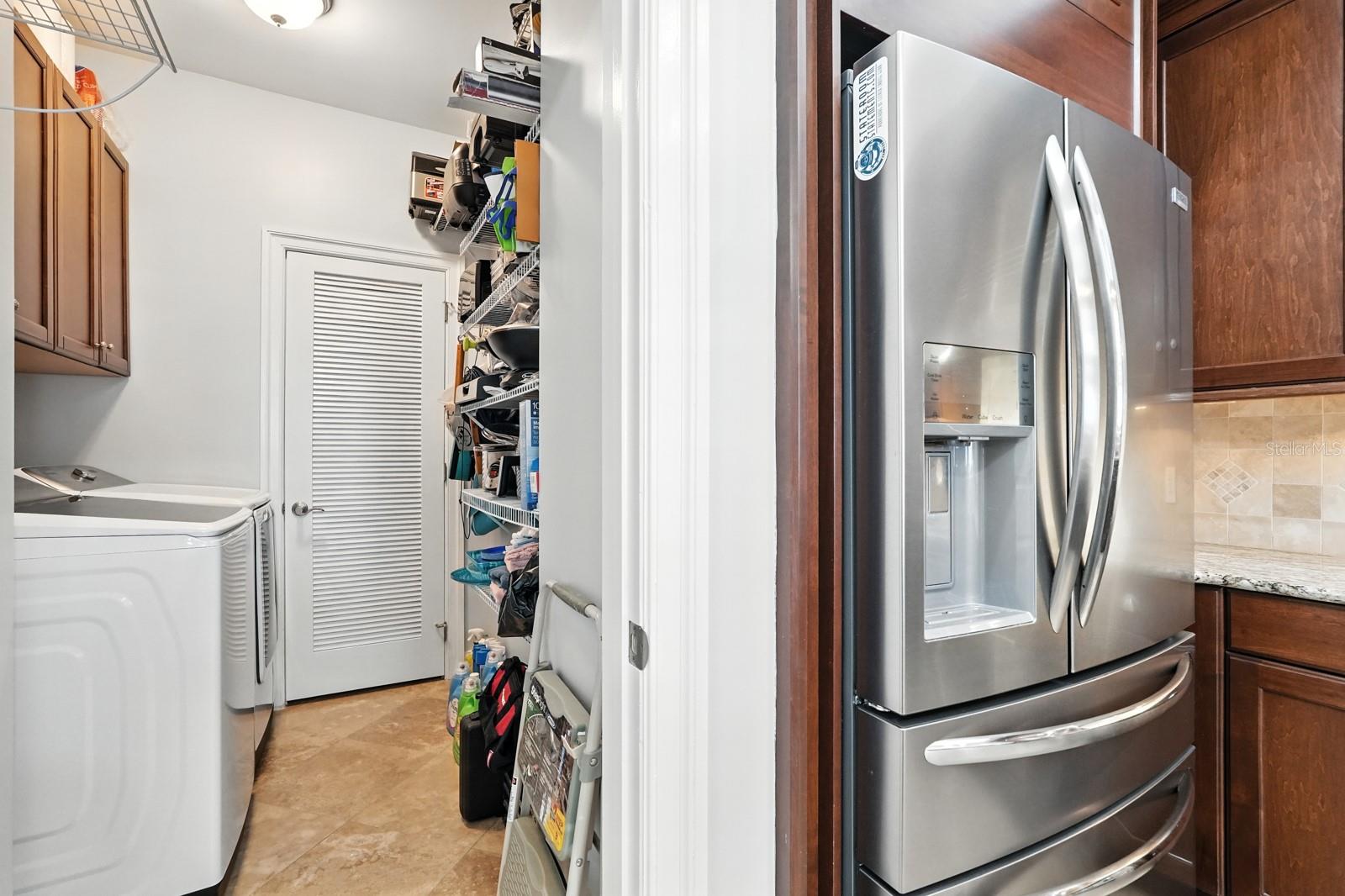 Image 49 of 74 For 200 Ocean Crest Drive Unit 655