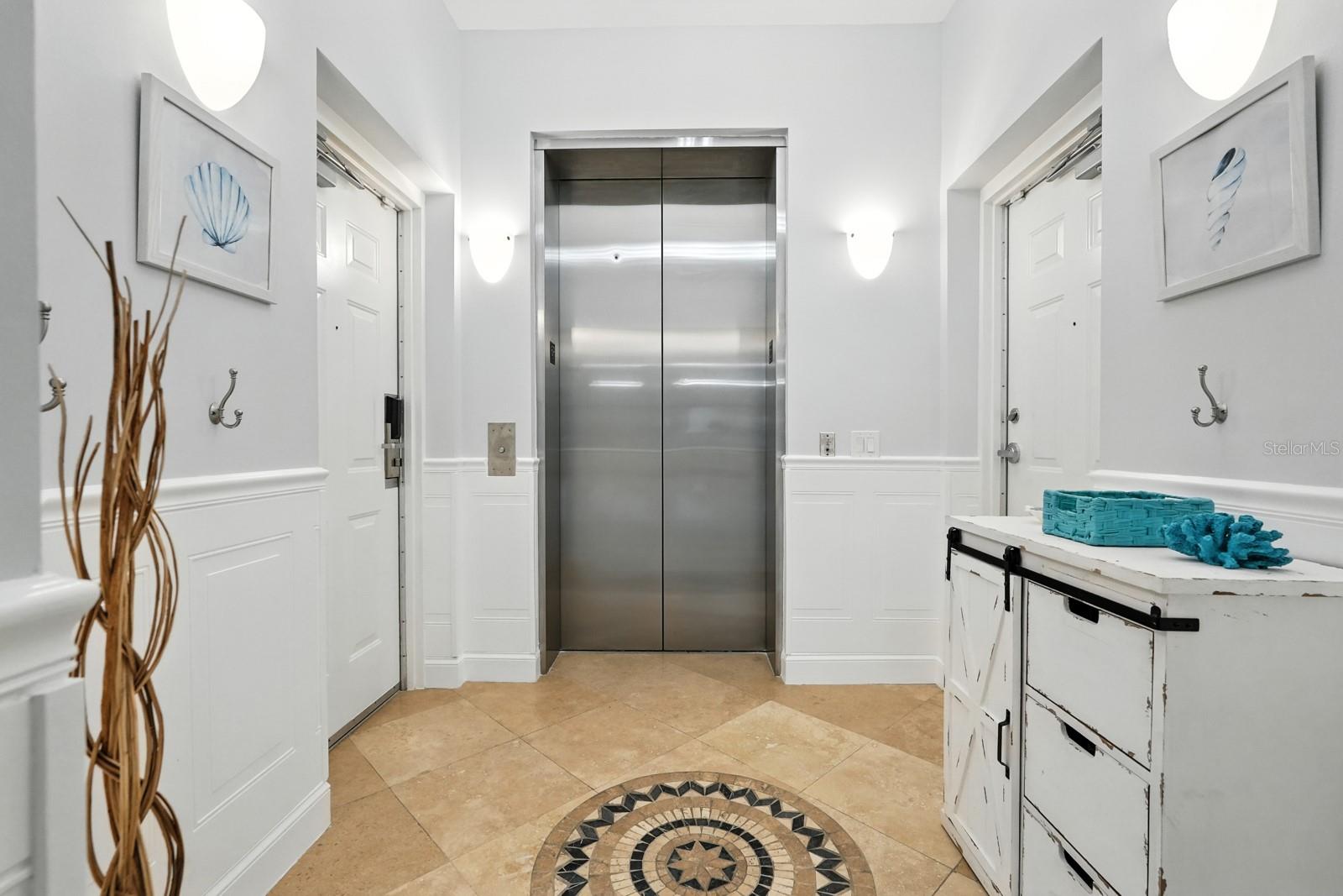 Image 8 of 74 For 200 Ocean Crest Drive Unit 655