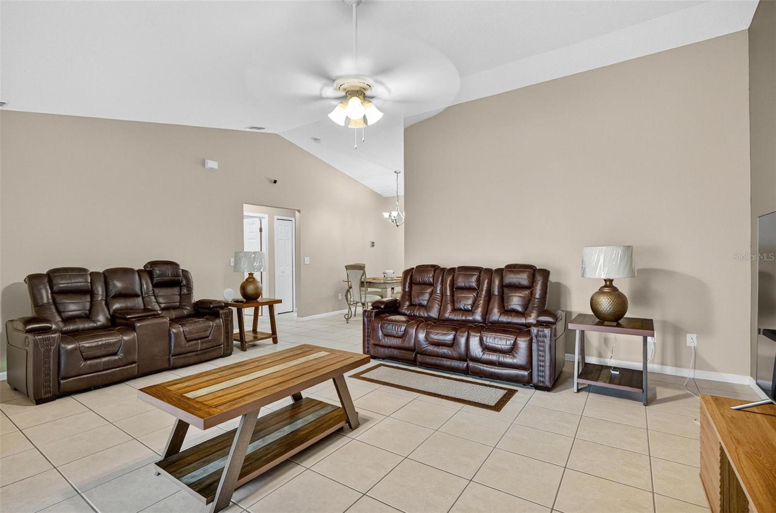 Image 22 of 65 For 8 Fawn Lane A