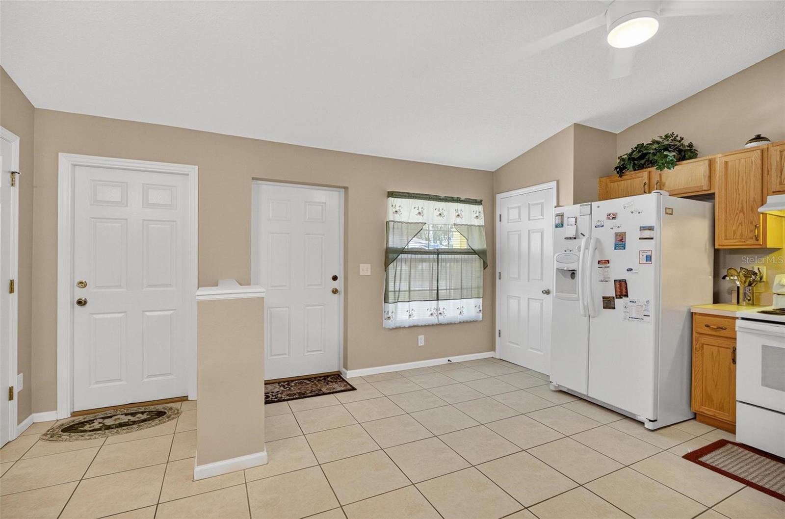 Image 5 of 65 For 8 Fawn Lane A