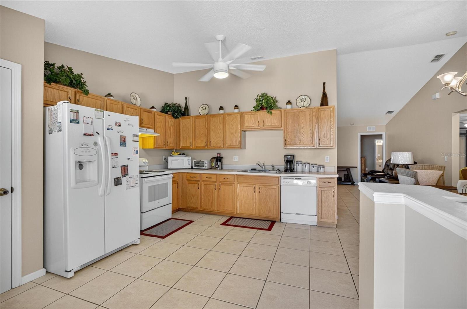 Image 7 of 65 For 8 Fawn Lane A
