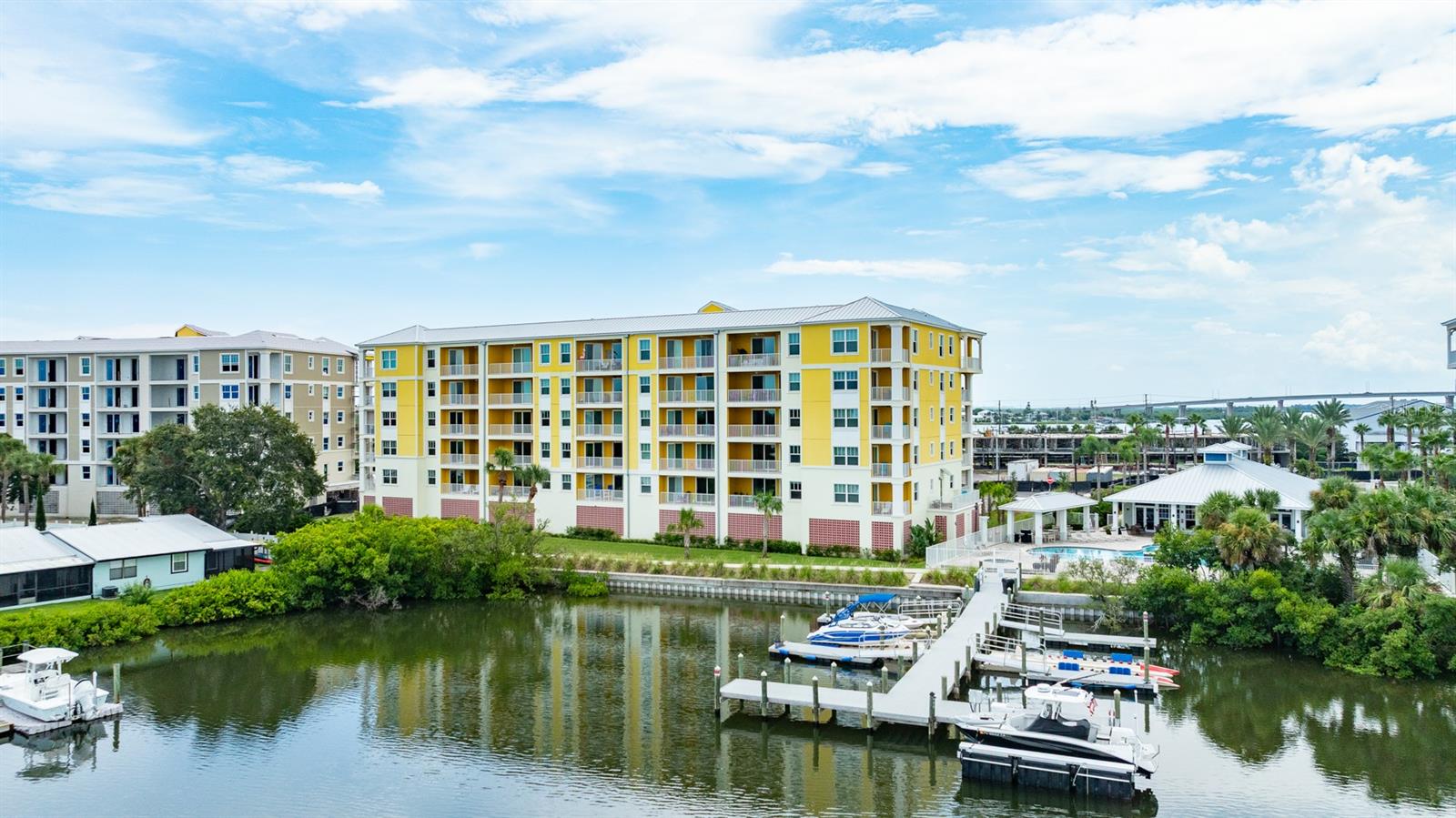 Image 44 of 59 For 7 Riverwalk Drive 504