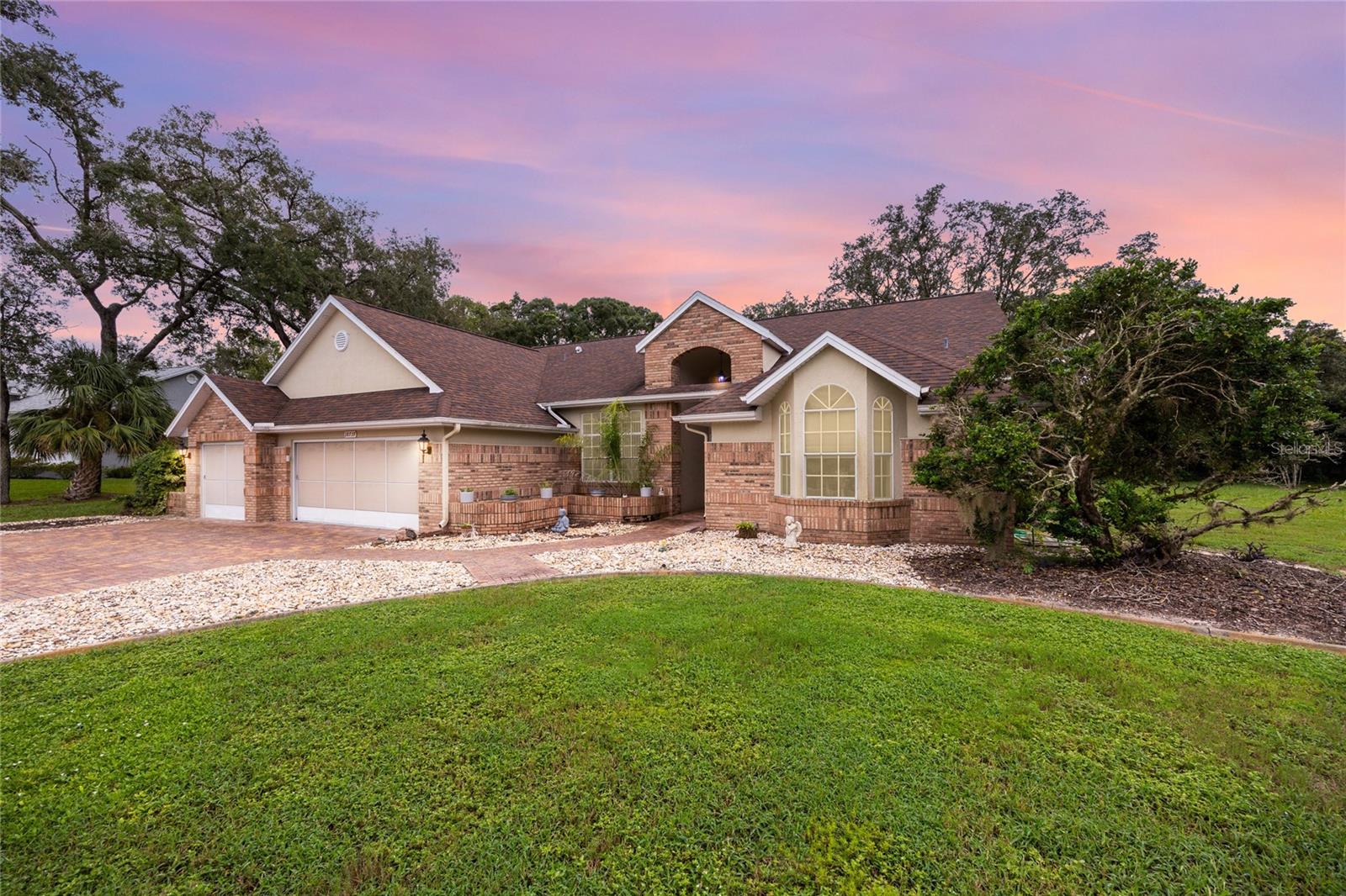 Details for 18739 Bascomb Lane, HUDSON, FL 34667