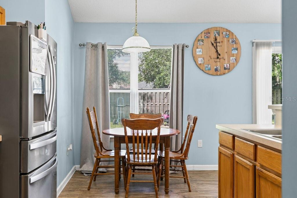 Image 14 of 50 For 1725 Summer Ridge Court