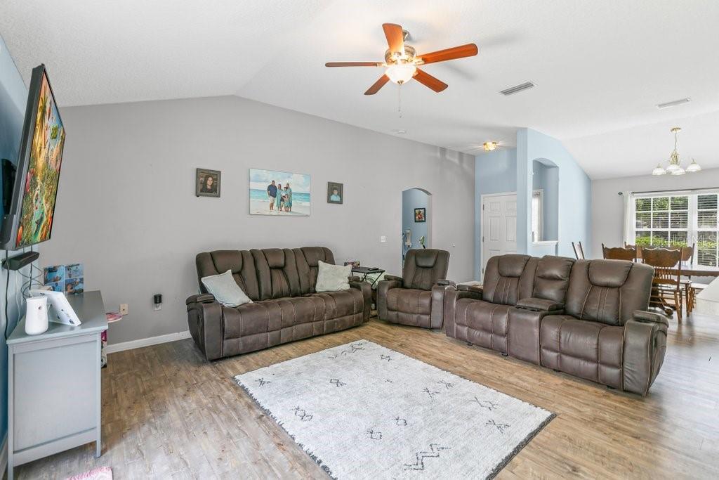 Image 19 of 50 For 1725 Summer Ridge Court