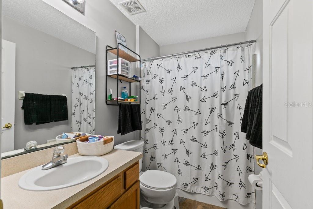 Image 33 of 50 For 1725 Summer Ridge Court