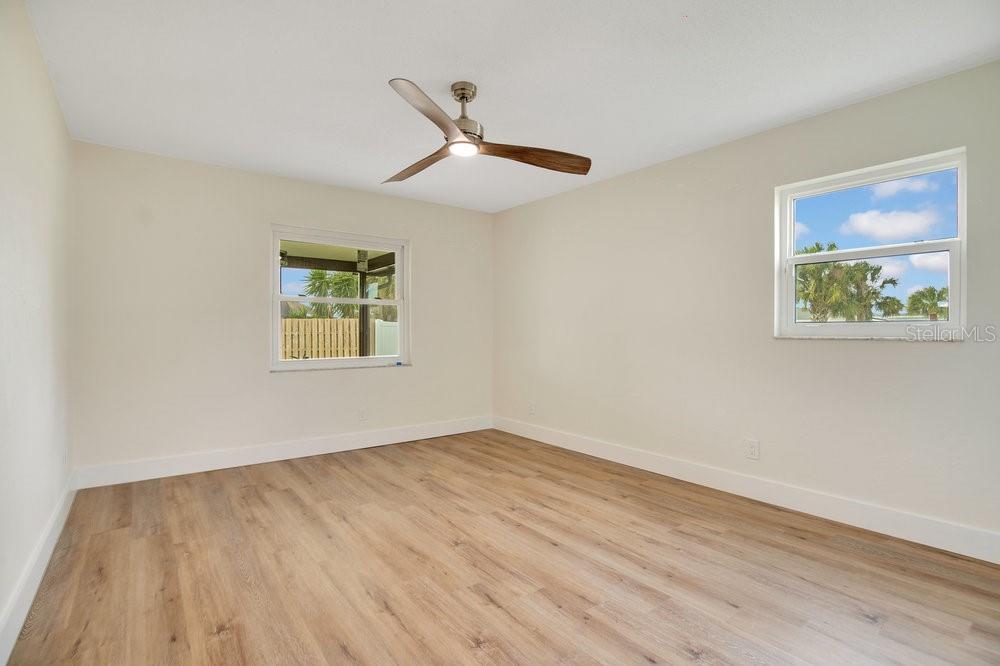 Image 10 of 37 For 4 Sea Hawk Drive