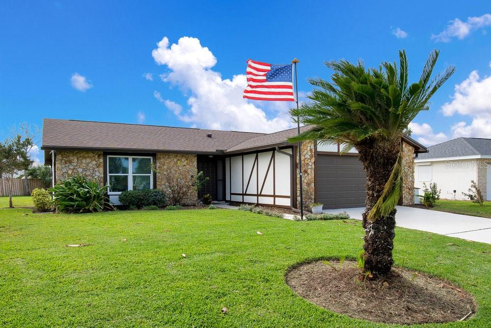Image 2 of 37 For 4 Sea Hawk Drive