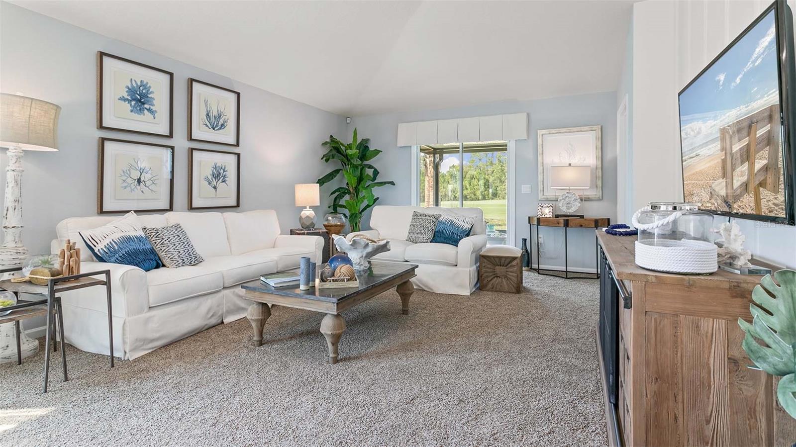 Image 11 of 60 For 585 Orellana Road