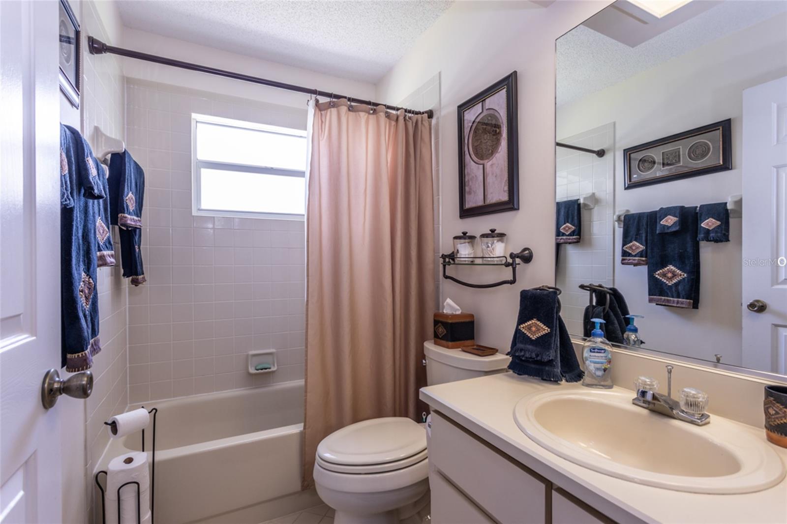 Image 17 of 22 For 58 Bristol Lane