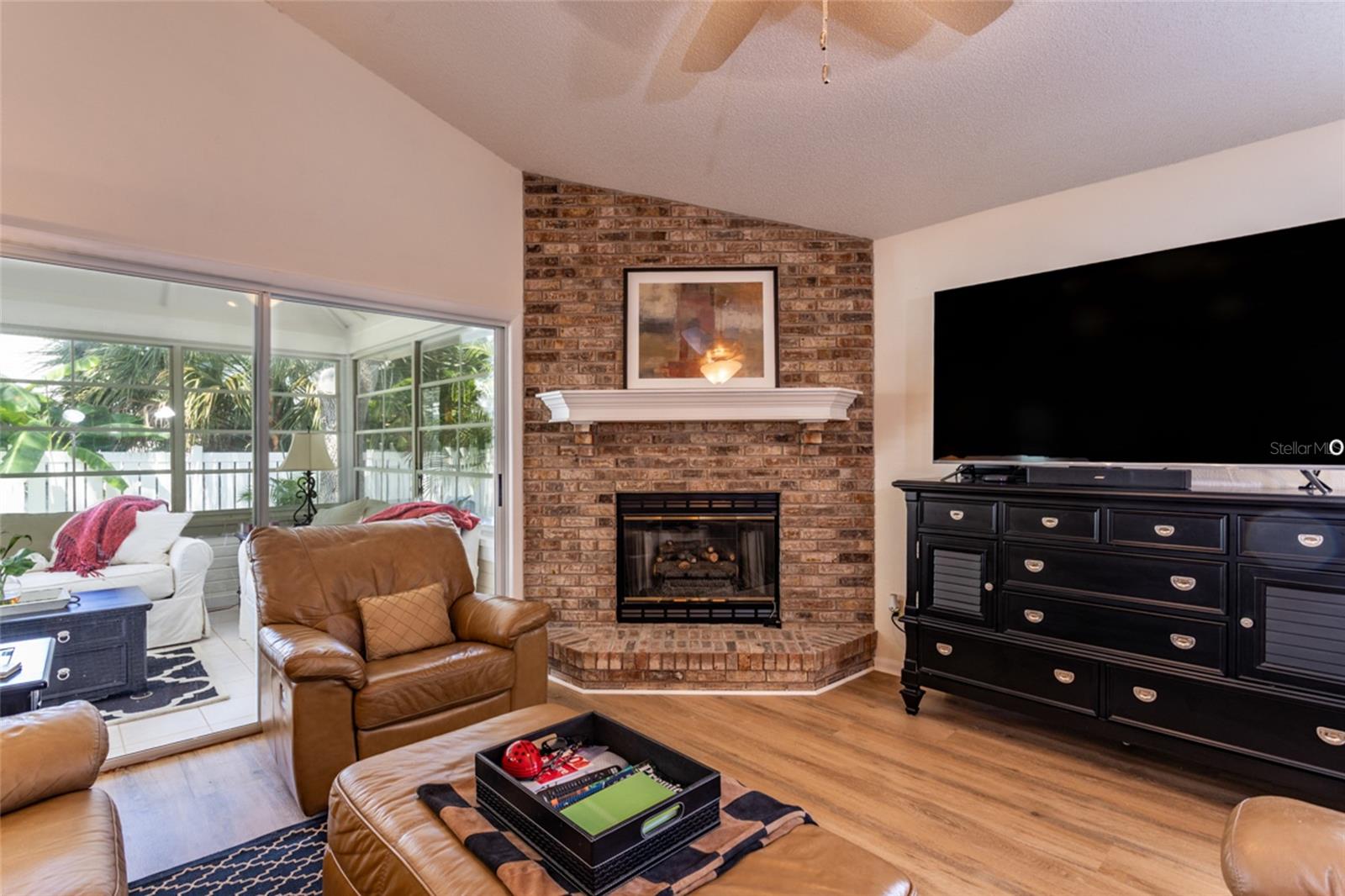 Image 8 of 22 For 58 Bristol Lane