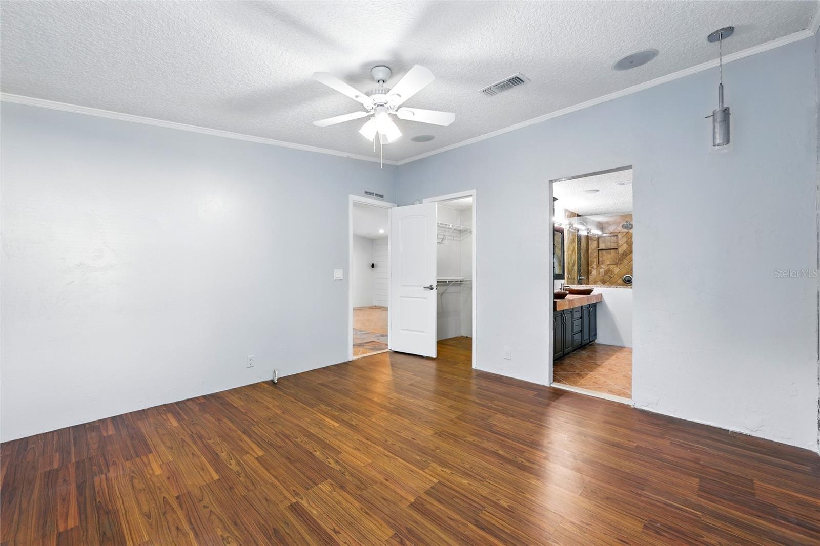 Image 15 of 31 For 6449 San Pietro Isle