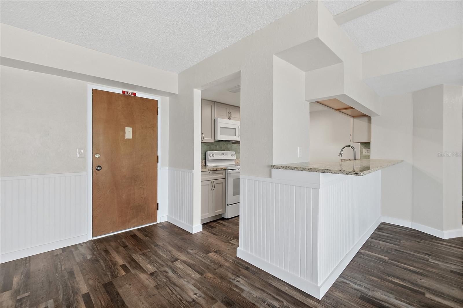 Image 11 of 28 For 3600 Ocean Shore Boulevard 613