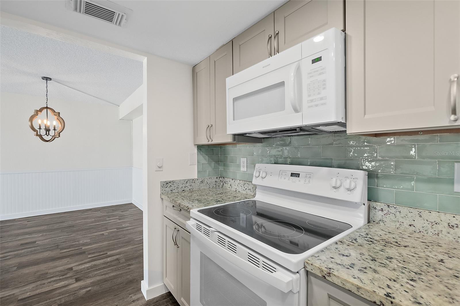 Image 13 of 28 For 3600 Ocean Shore Boulevard 613