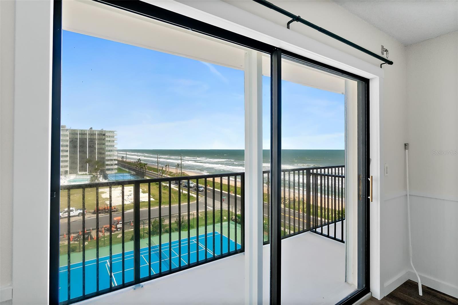Image 7 of 28 For 3600 Ocean Shore Boulevard 613