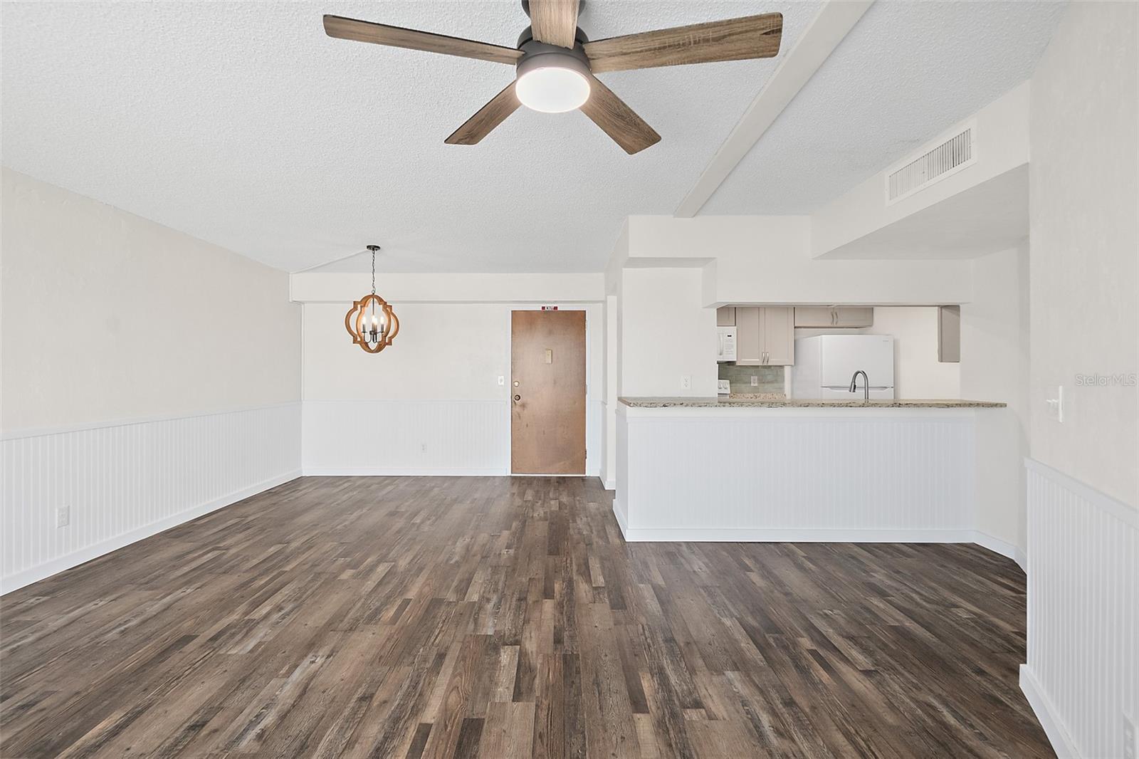 Image 8 of 28 For 3600 Ocean Shore Boulevard 613