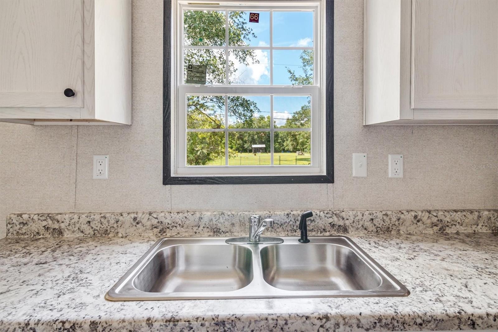 Image 15 of 28 For 2705 Sandlewood Lane