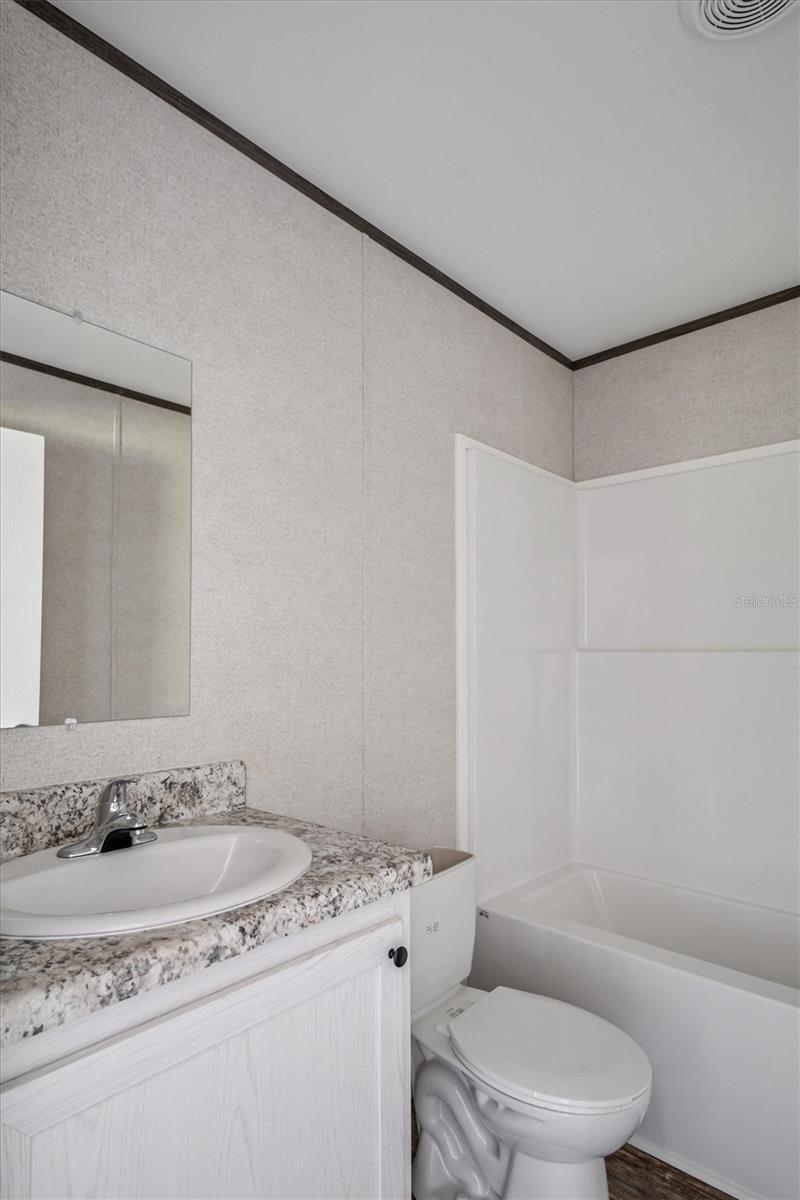 Image 18 of 28 For 2705 Sandlewood Lane