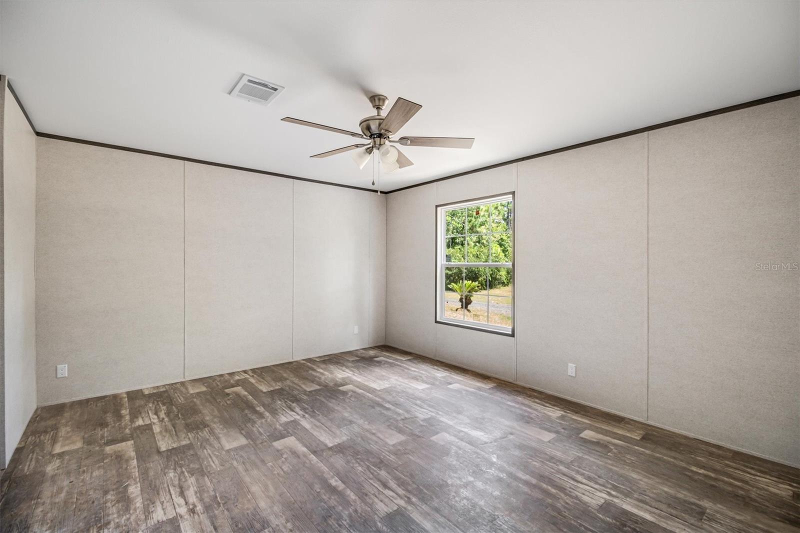 Image 21 of 28 For 2705 Sandlewood Lane