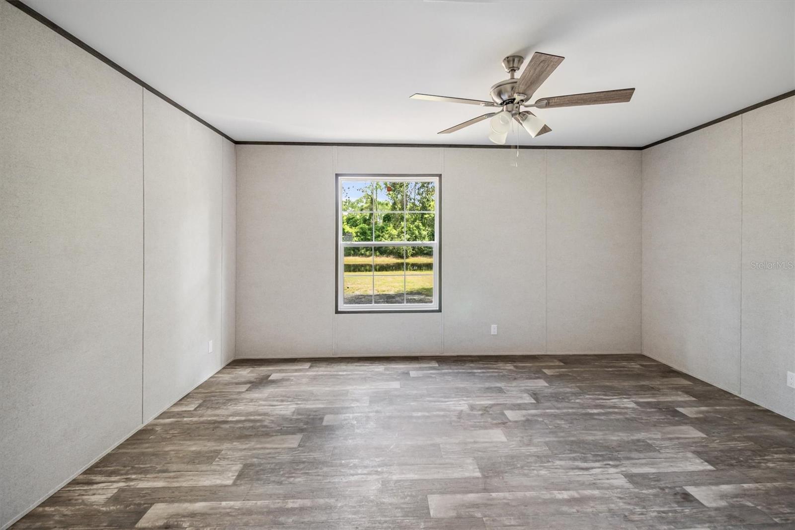 Image 25 of 28 For 2705 Sandlewood Lane