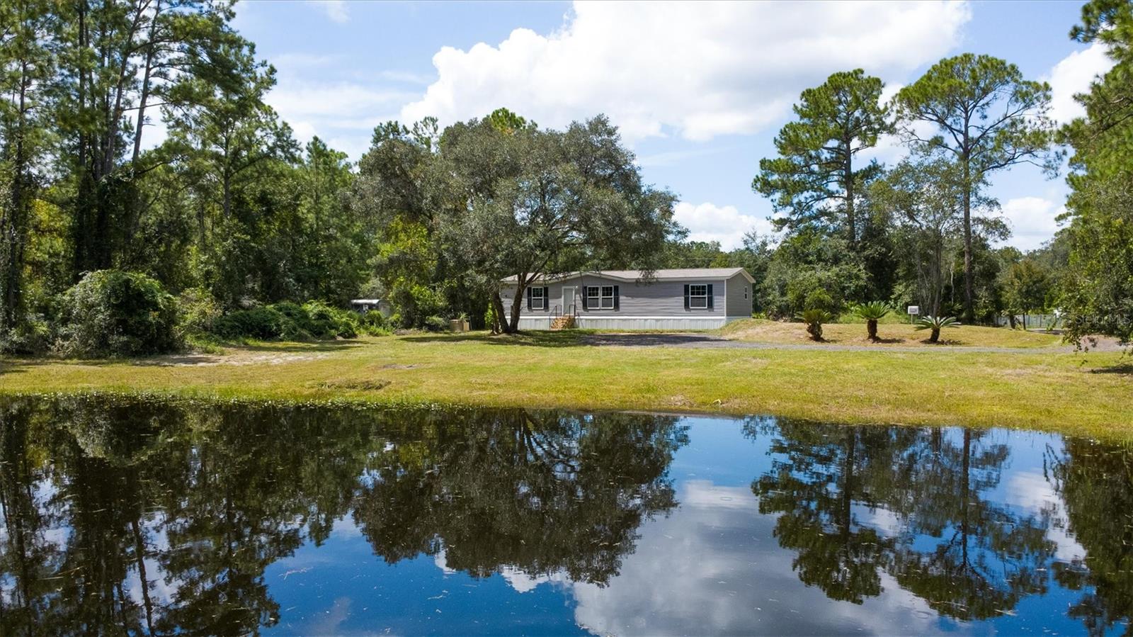 Image 3 of 28 For 2705 Sandlewood Lane