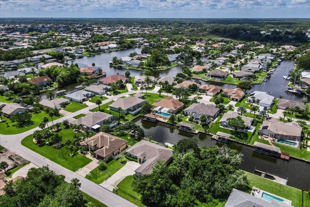 Image 49 of 52 For 27 Collingdale Court