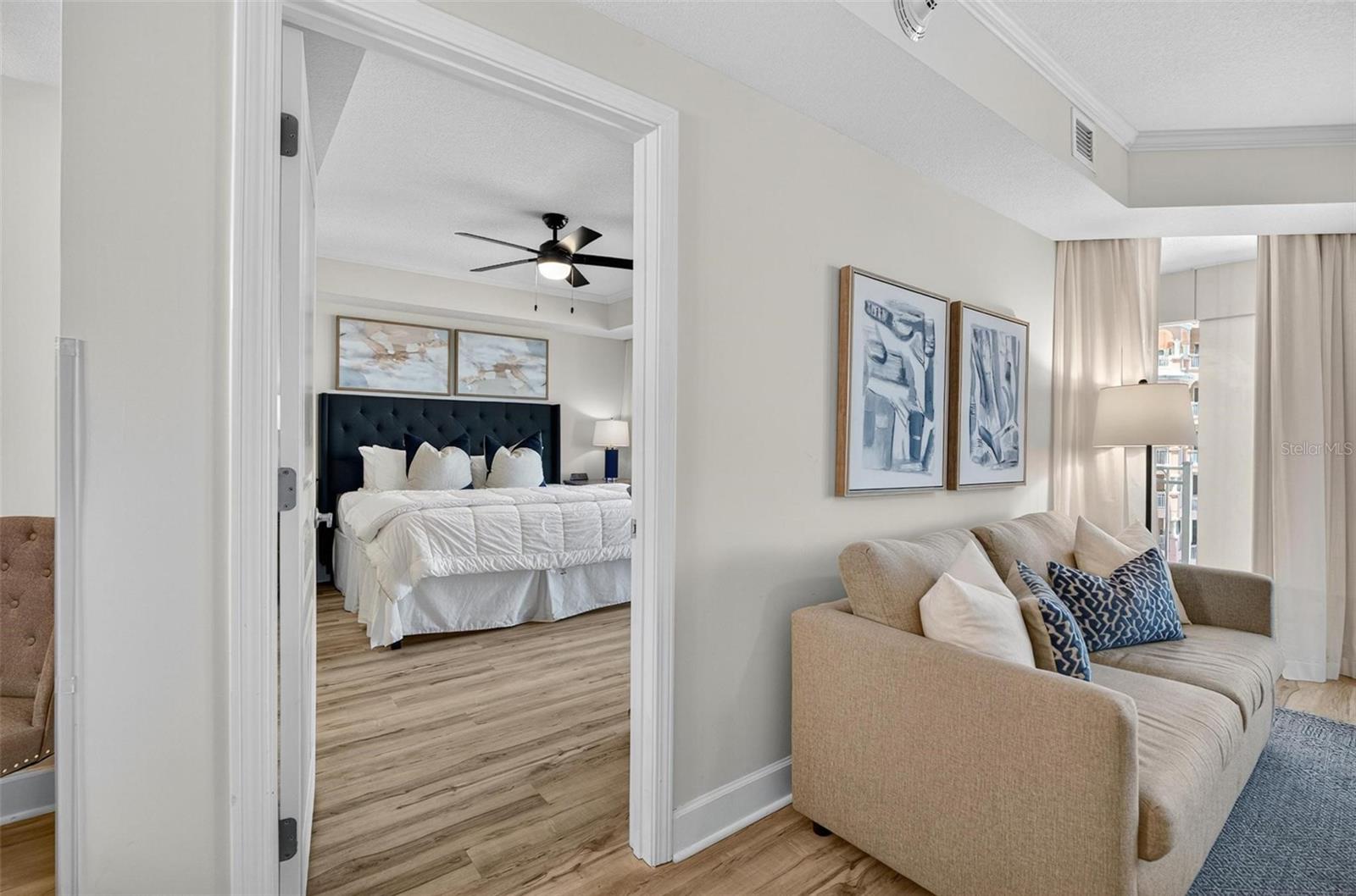 Image 21 of 82 For 200 Ocean Crest Drive 606