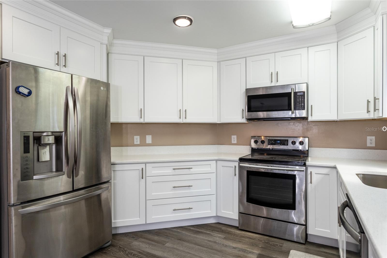 Image 12 of 45 For 24 Medford Drive