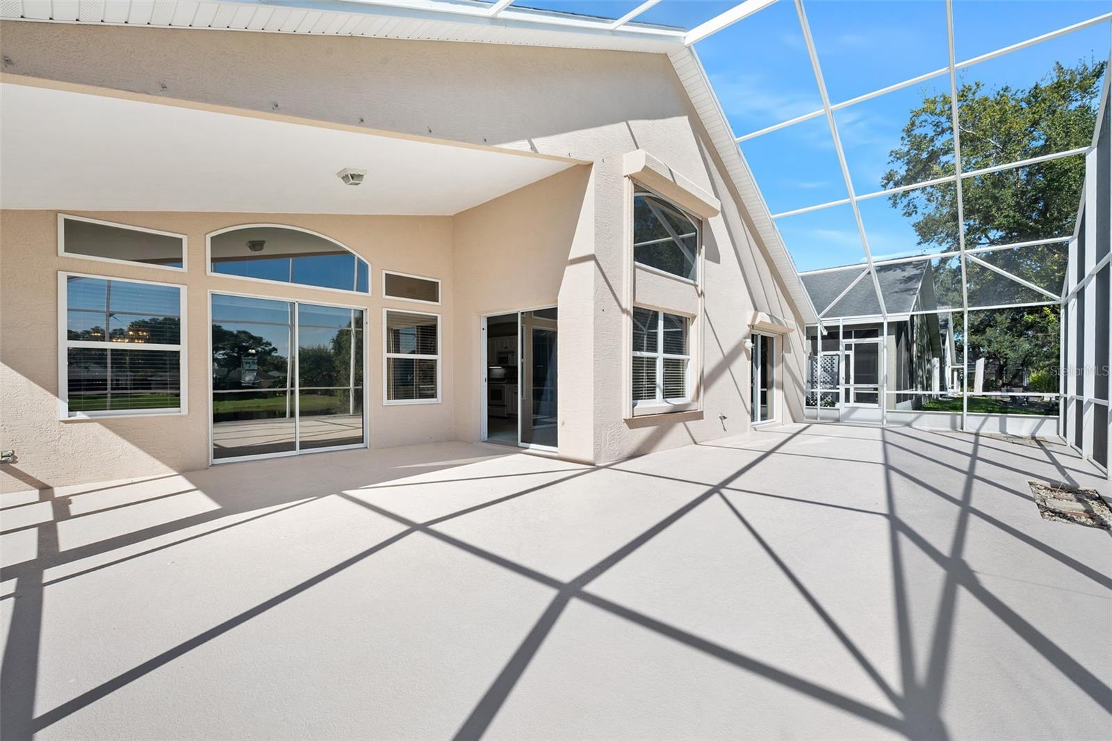 Image 11 of 50 For 965 Countryside West Boulevard