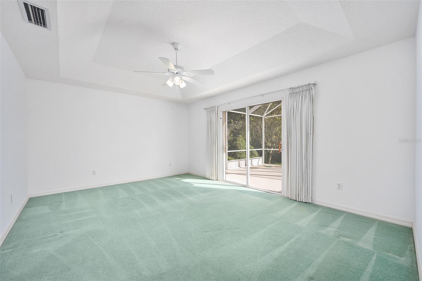 Image 24 of 50 For 965 Countryside West Boulevard