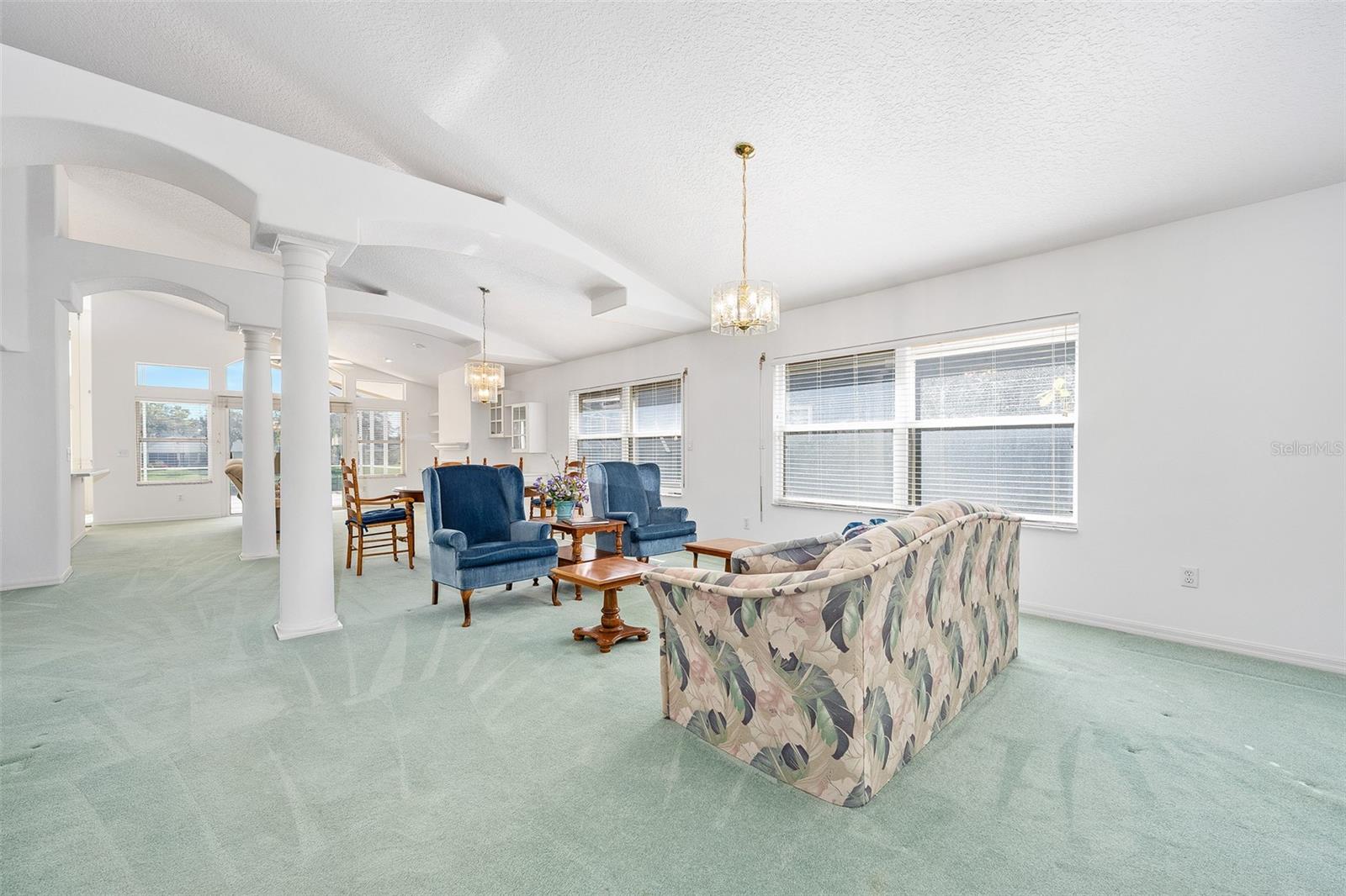 Image 41 of 50 For 965 Countryside West Boulevard