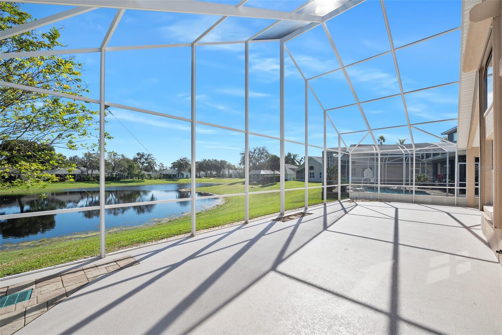 Image 5 of 50 For 965 Countryside West Boulevard