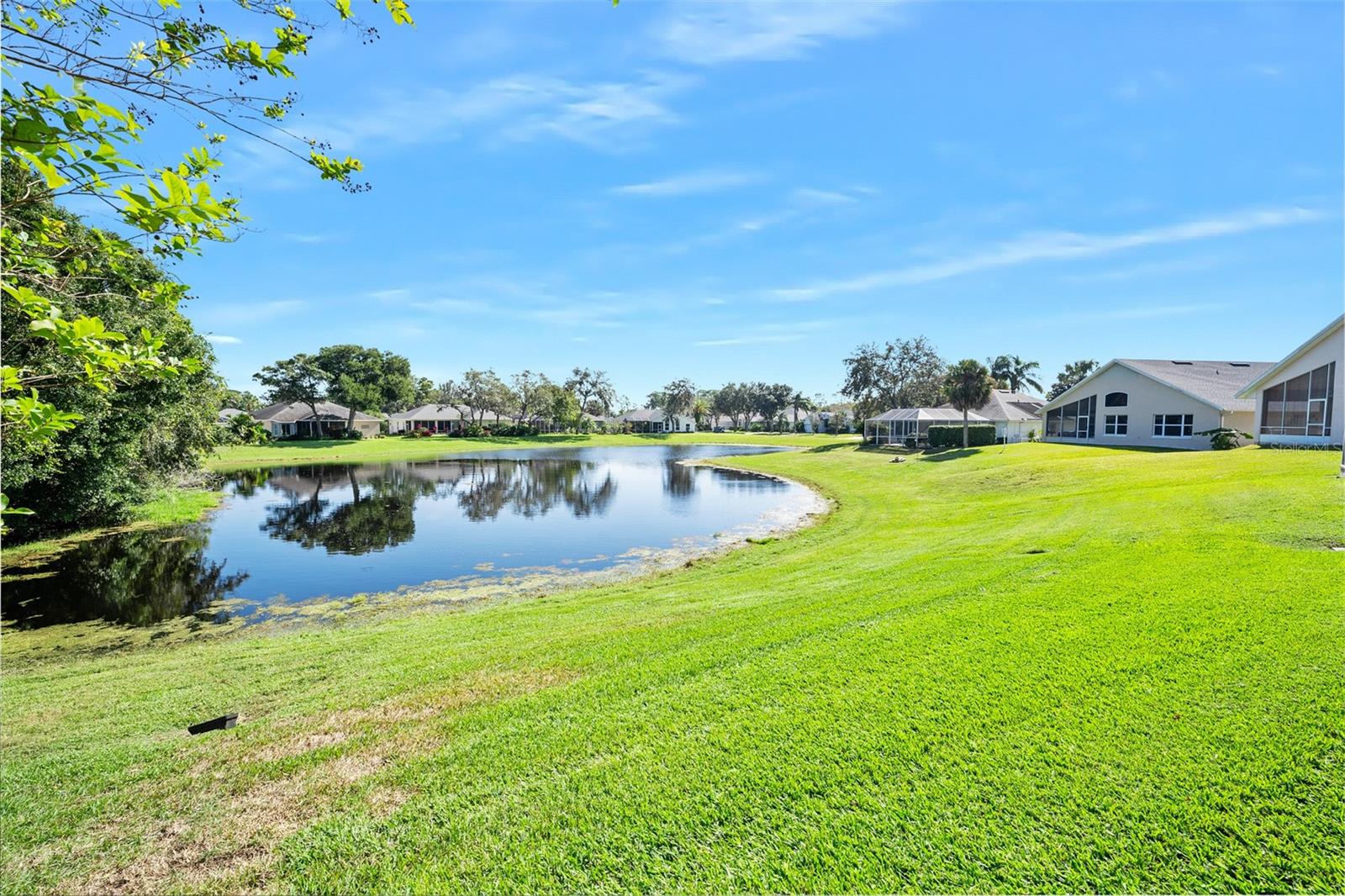 Image 8 of 50 For 965 Countryside West Boulevard