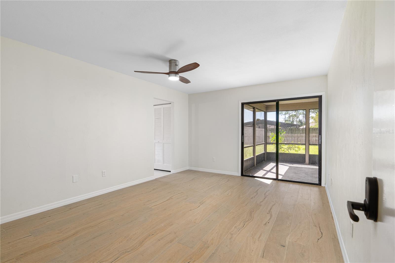 Image 13 of 35 For 62 Folcroft Lane