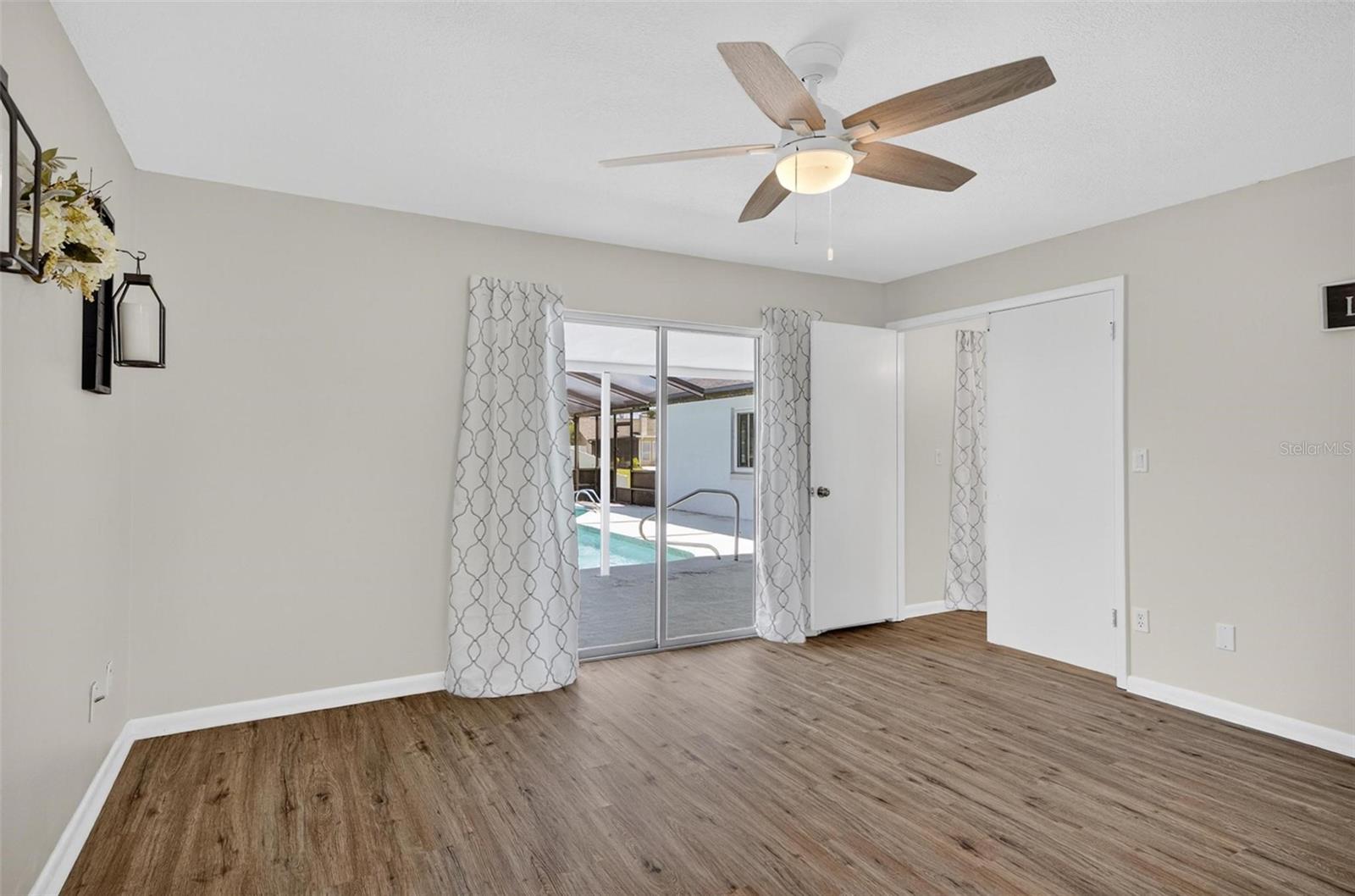 Image 36 of 95 For 1 Claridge Court S