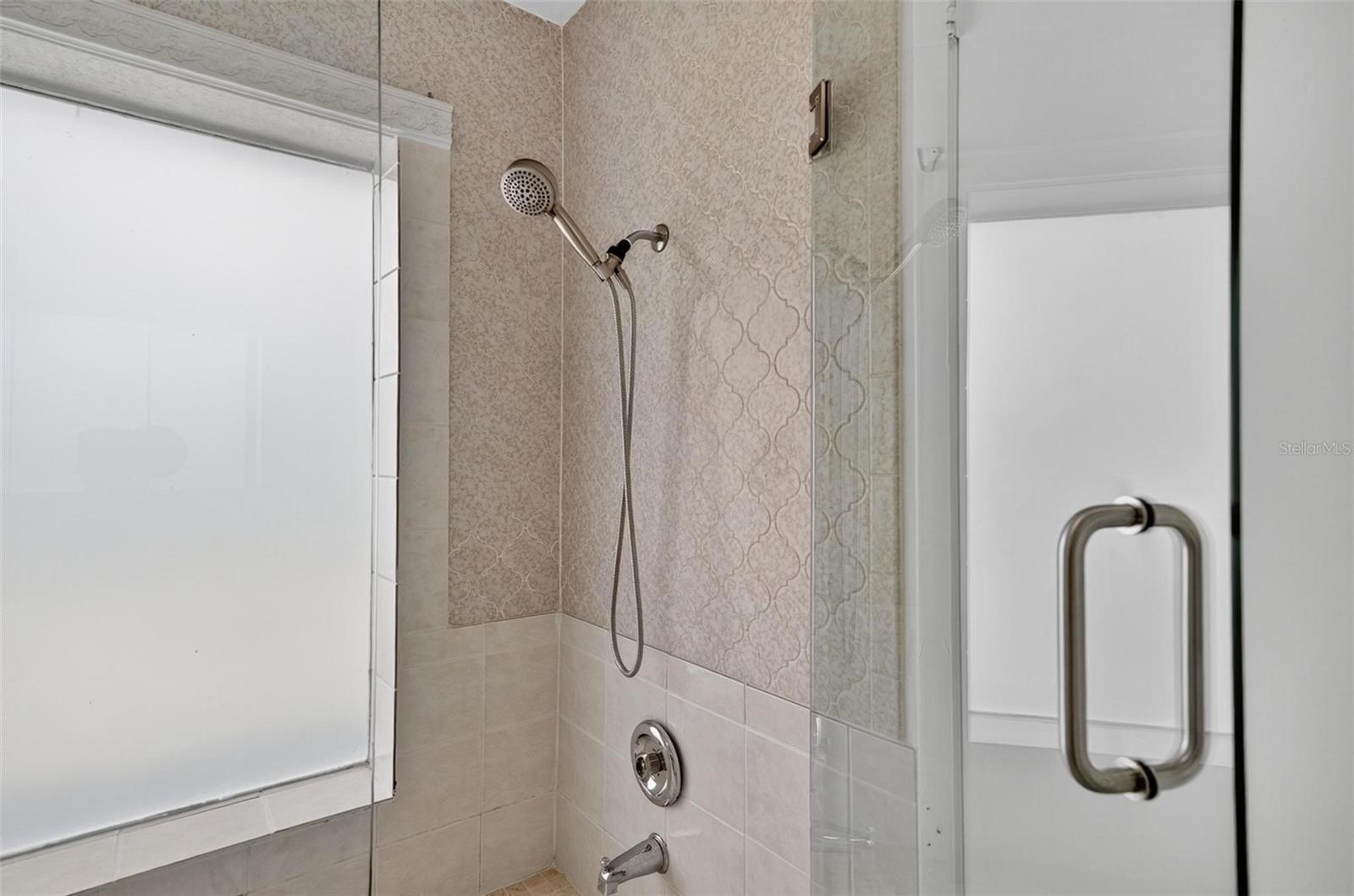 Image 43 of 95 For 1 Claridge Court S