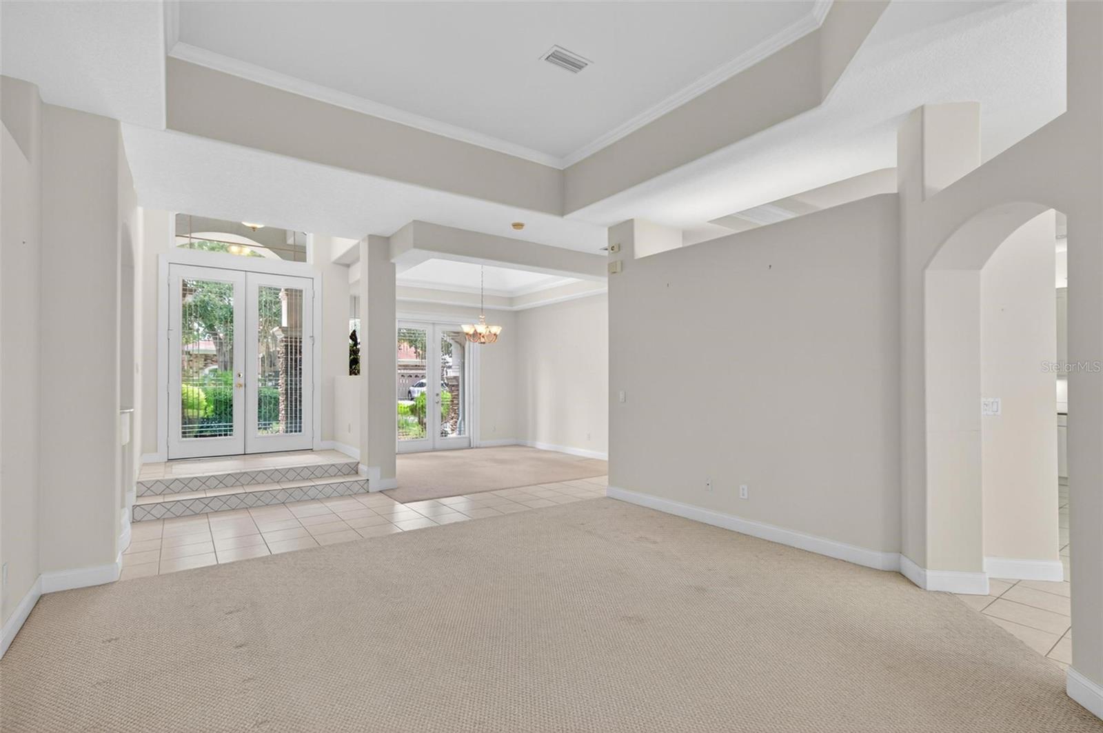 Image 6 of 87 For 17 Grandview Drive