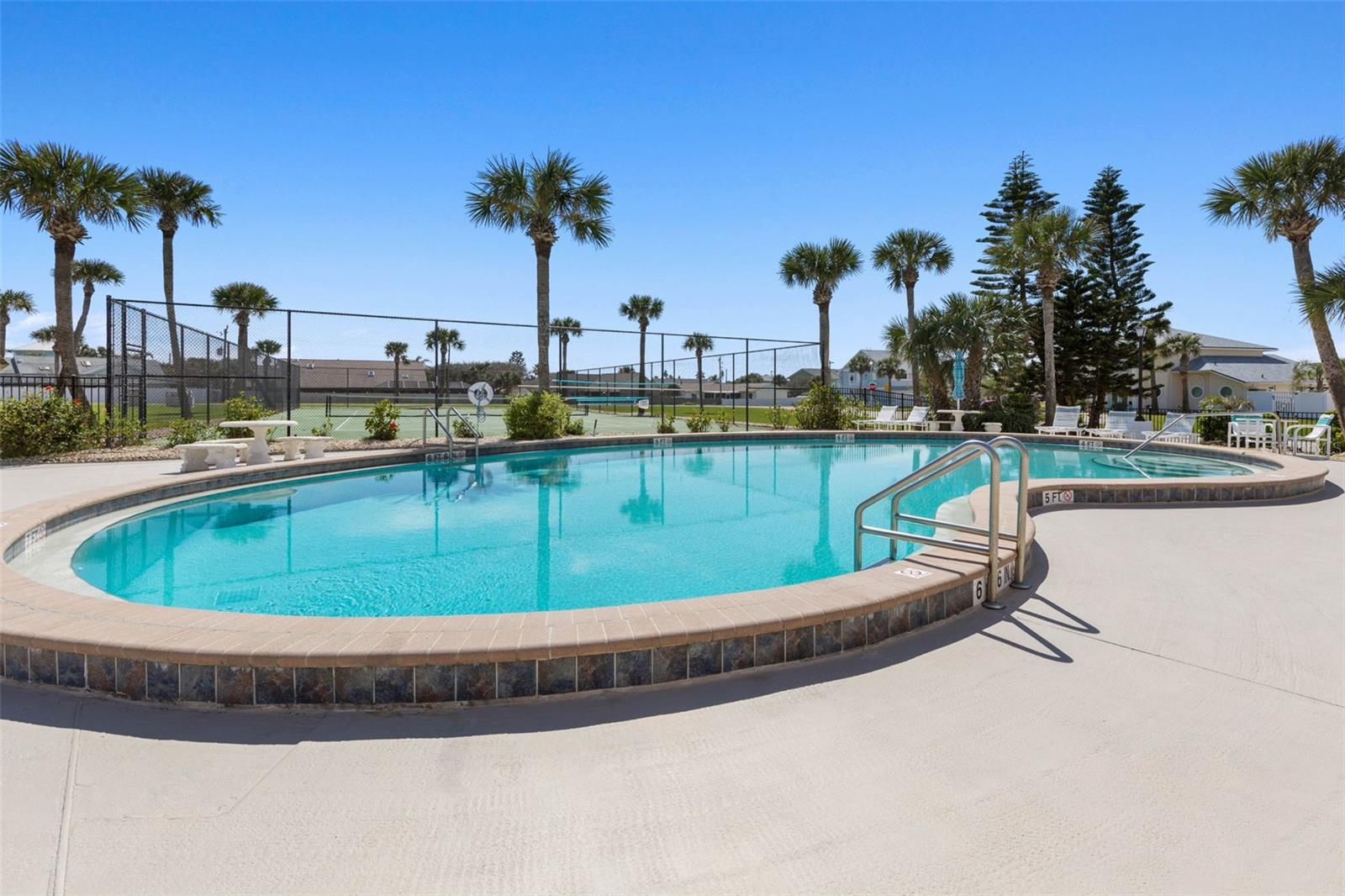 Image 11 of 67 For 3370 Ocean Shore Boulevard 504