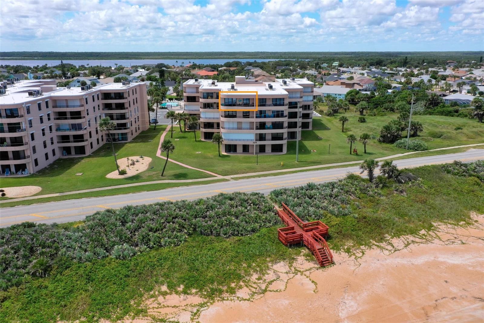 Image 16 of 67 For 3370 Ocean Shore Boulevard 504