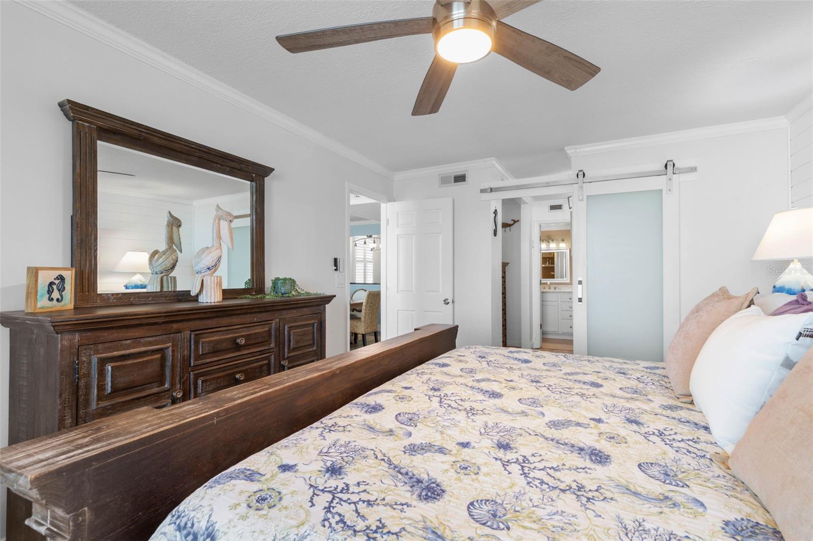 Image 38 of 67 For 3370 Ocean Shore Boulevard 504