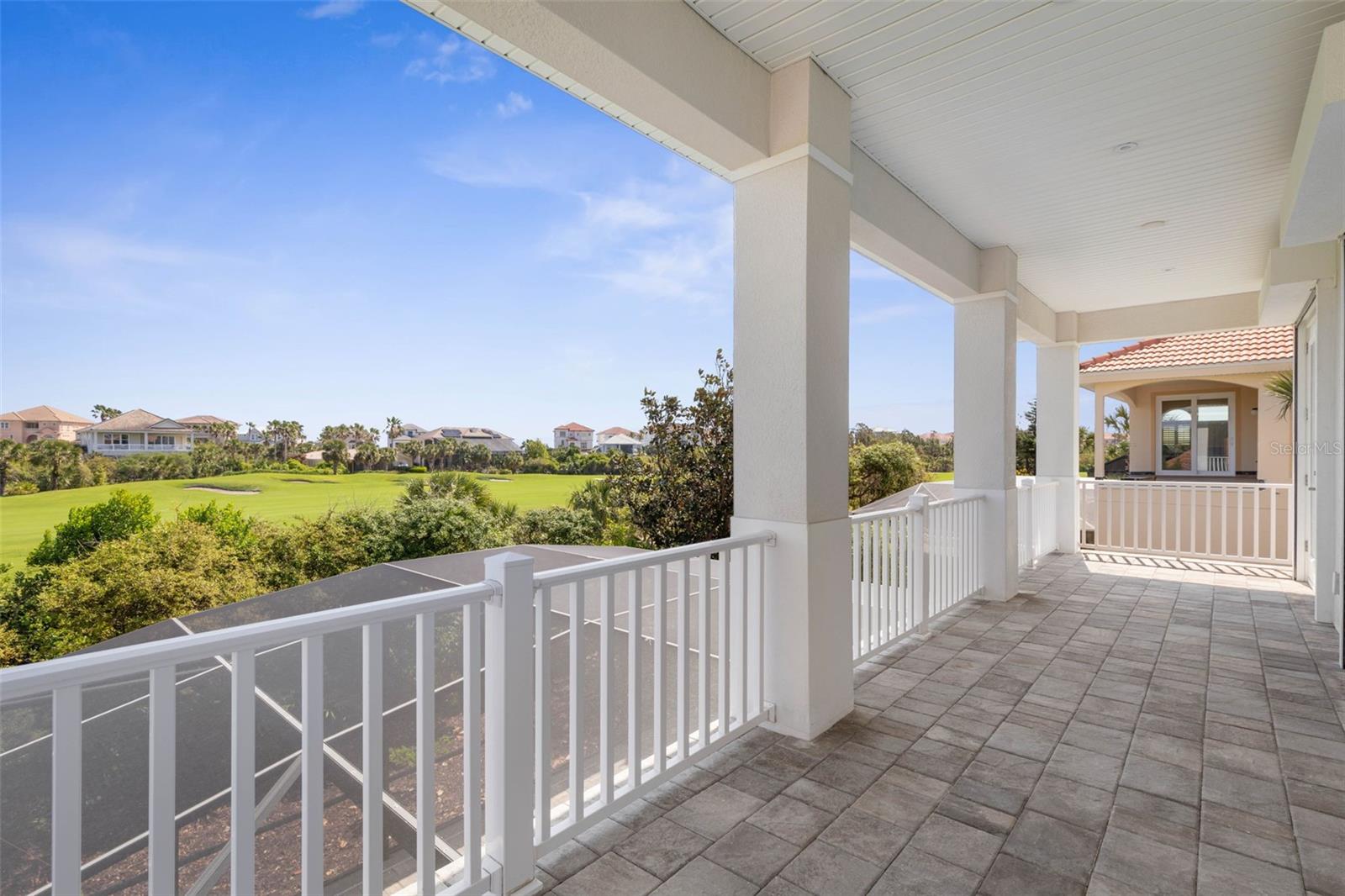 Image 32 of 71 For 15 Cypresswood Drive N