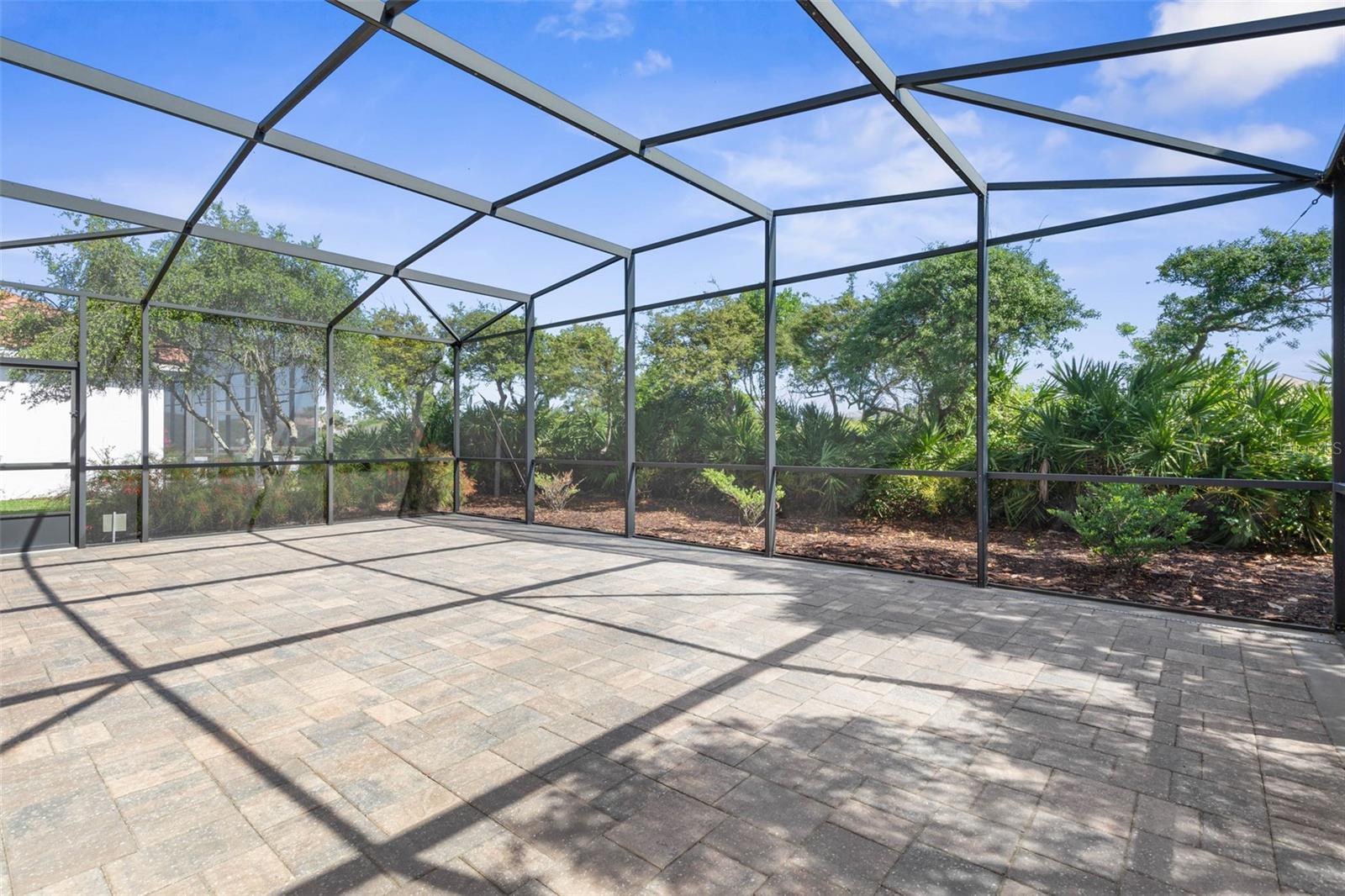 Image 48 of 71 For 15 Cypresswood Drive N