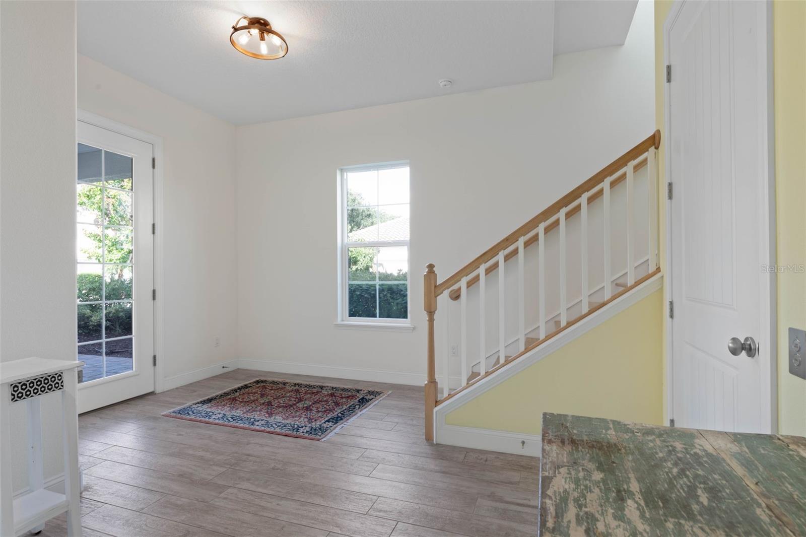 Image 6 of 71 For 15 Cypresswood Drive N