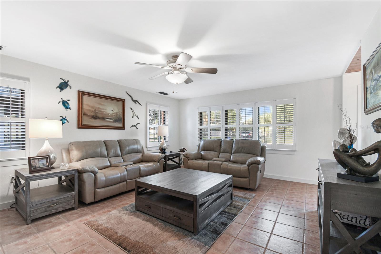 Image 6 of 39 For 5460 4th Street