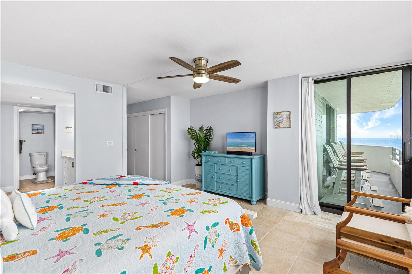 Image 16 of 51 For 1420 Atlantic Avenue 702