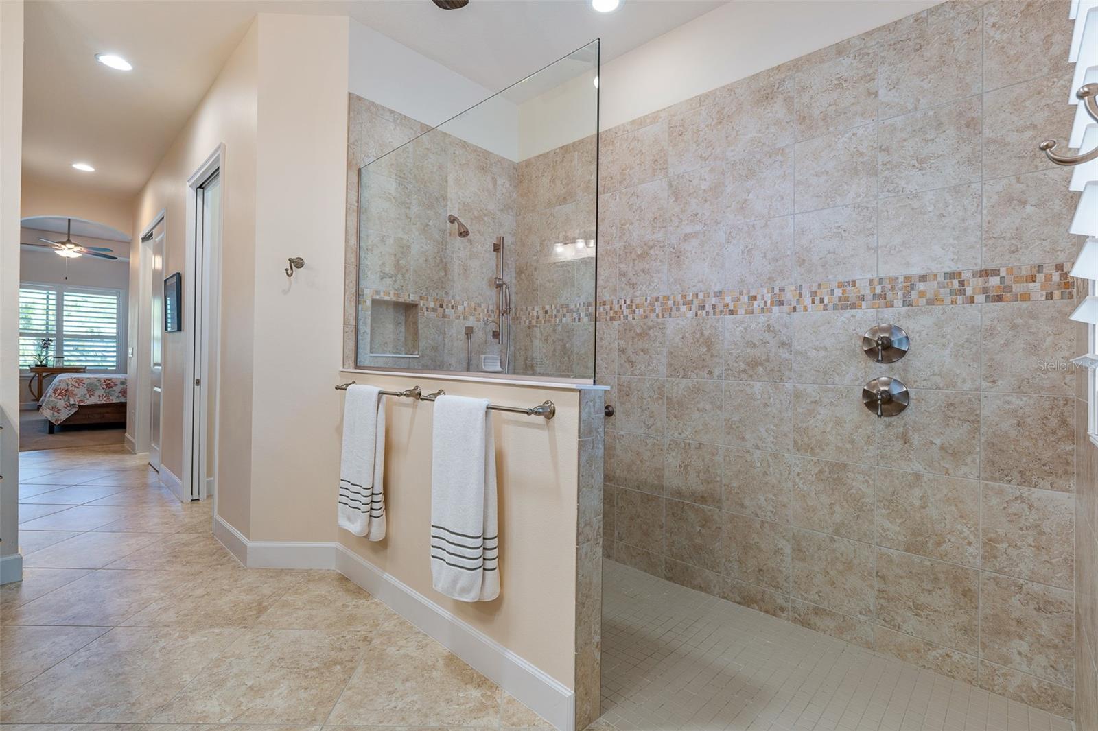 Image 30 of 88 For 871 Creekwood Drive