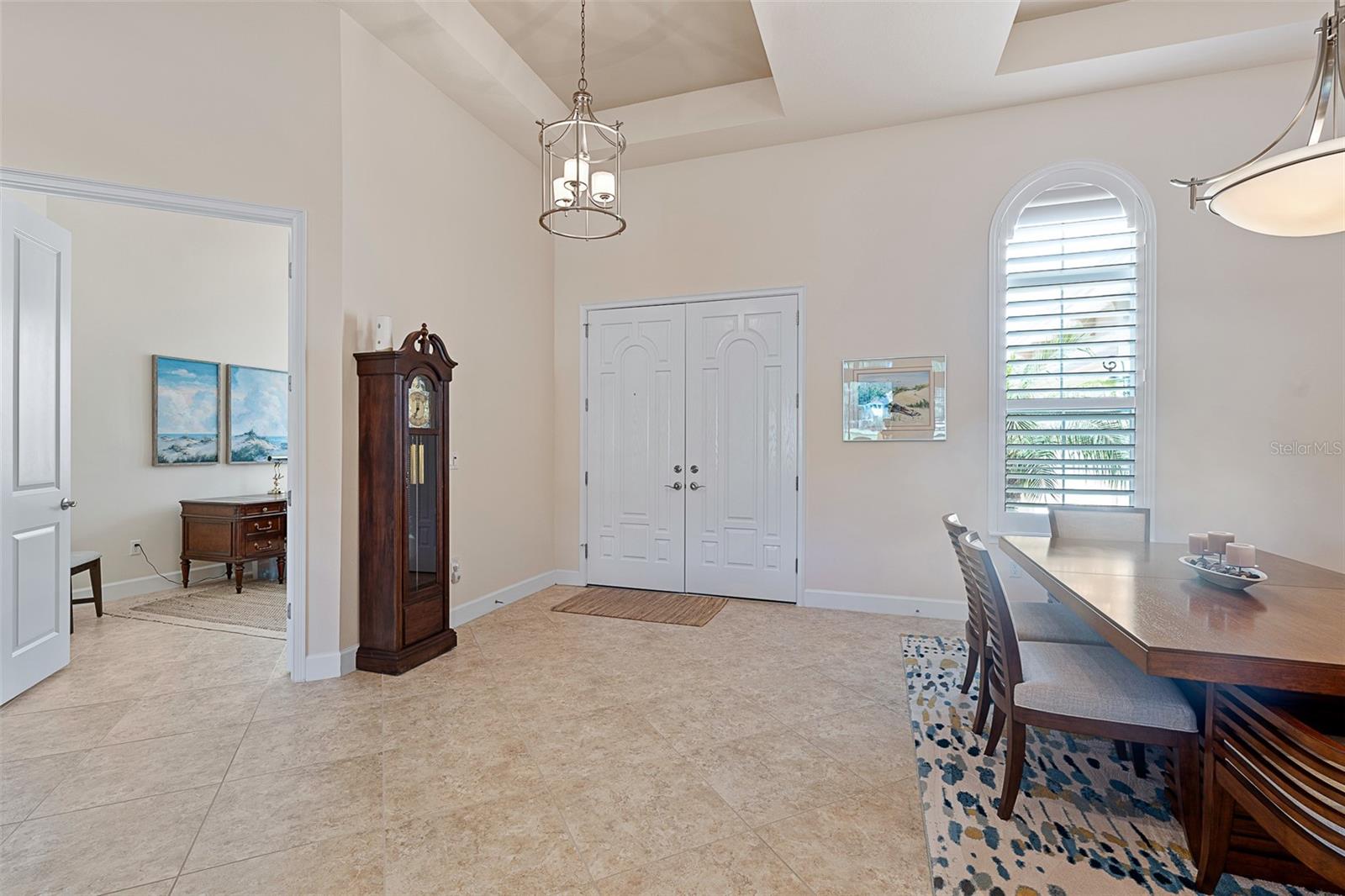 Image 4 of 88 For 871 Creekwood Drive