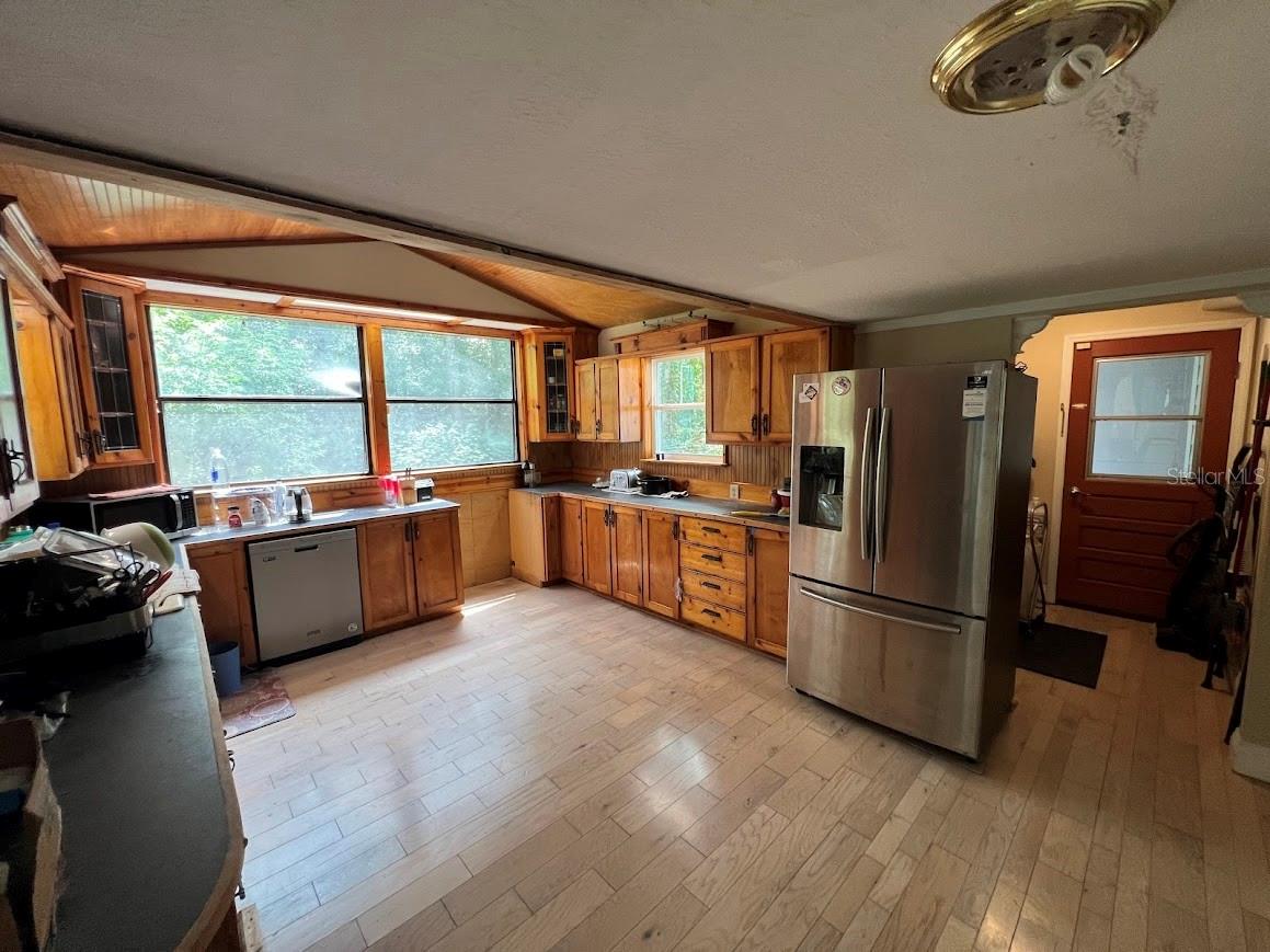 Image 11 of 39 For 4127 Mahogany Boulevard