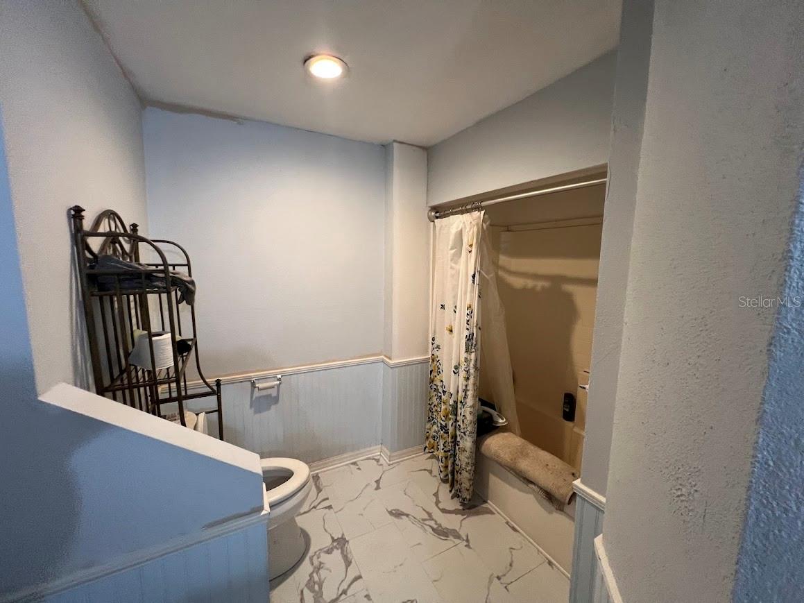 Image 24 of 39 For 4127 Mahogany Boulevard