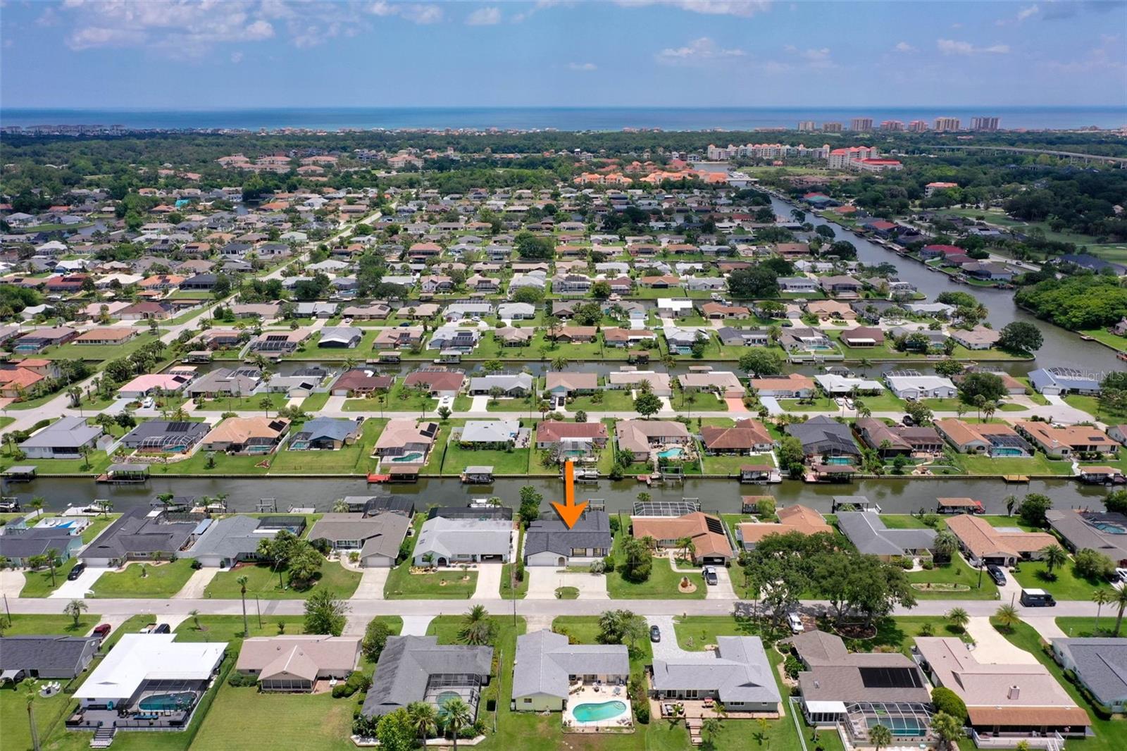 Image 45 of 58 For 13 Clarendon Court S